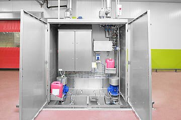 Selchwagen-Waschanlage - Rauchwagen reinigen ohne Umwege: Lösung für stark verschmutzte Rauchwagen, ID 23-63521 | Mohn GmbH