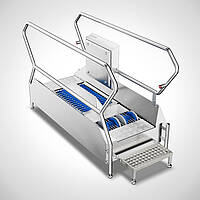 Sohlen- und Sohlenrand-Reinigungsmodul Typ SUR-E i.V. mit Durchlauf-Sohlenreinigungsanlage Typ Sole-Star 1500 Highline, Ausgangsseitig