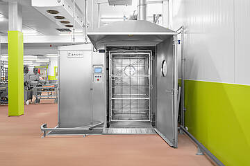 Selchwagen-Waschanlage - Rauchwagen reinigen ohne Umwege: Lösung für stark verschmutzte Rauchwagen, ID 23-63521 | Mohn GmbH