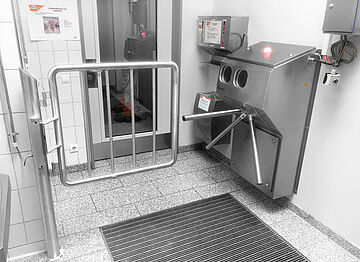 Personal-Hygieneschleuse Lebensmittelindustrie (Bäckerei) | Mohn GmbH