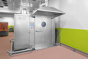 Selchwagen-Waschanlage - Rauchwagen reinigen ohne Umwege: Lösung für stark verschmutzte Rauchwagen, ID 23-63521 | Mohn GmbH