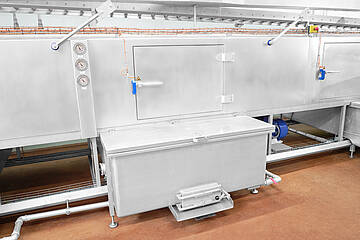 DLWA 1200-3T/2+ PAL BS4H industrial washing system for cleaning and drying Euro-standard containers and H1 plastic pallets | Mohn GmbH