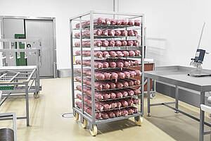 Wurstliegewagen mit hygienisch gebogenen Edelstahl-Rundgittersatten zum Räuchern von Wurstkalibern 