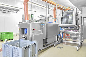 Industrie-Waschanlage zur Reinigung von Schinken Typ SCHWA 200 Highline im Durchlaufverfahren, ID 18-61628 