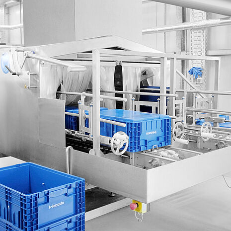 Industrial washing systems for KLT containers Type DLWA-KLT Highline | Mohn GmbH