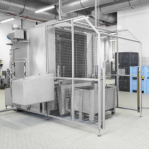 Cabin washing system type KWA-STB for cleaning stacking containers/curing containers, item no. 11.10.02.89 