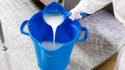 Verarbeitung von Milchprodukten - Vom Melken bis zum Herstellen | Mohn GmbH