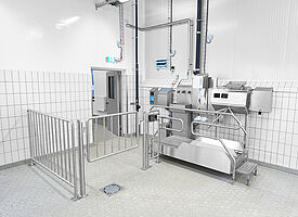 Hygiene Station Type Check-In-Station II with external control cabinet and railing gate system with magnetic locking system, ID 20-63020 