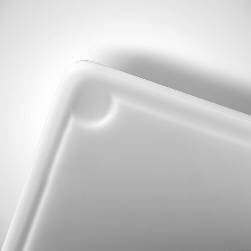 Detail: Cutting board with juice groove