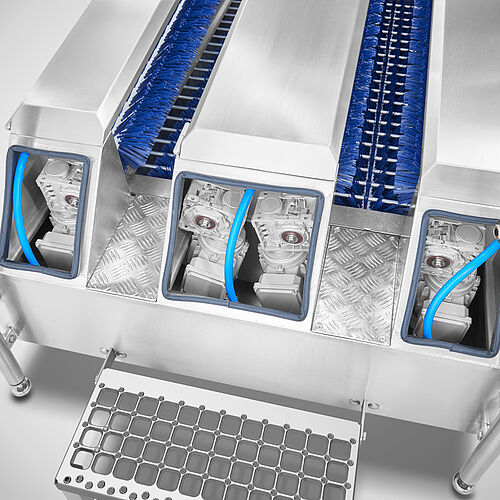Walk-through boot cleaning machine Boot-Star II/11, Detail: Brushes and motors 
