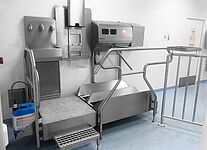 Hygiene Station Type Check-In-Station II Highline with lateral entry 