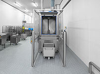 Cabin washing system Type KWA-300, front view loaded with 200 liter standard trolleys 