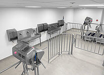 Personal hygiene station planned in separated room for the entrance into the production area and return way to the social area rooms (view: entrance side). 