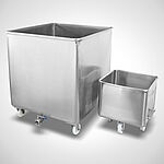 Custom-made pickle container Type PB-1000 SON with meat trolley Type HBW-S 200 to show the difference in size 