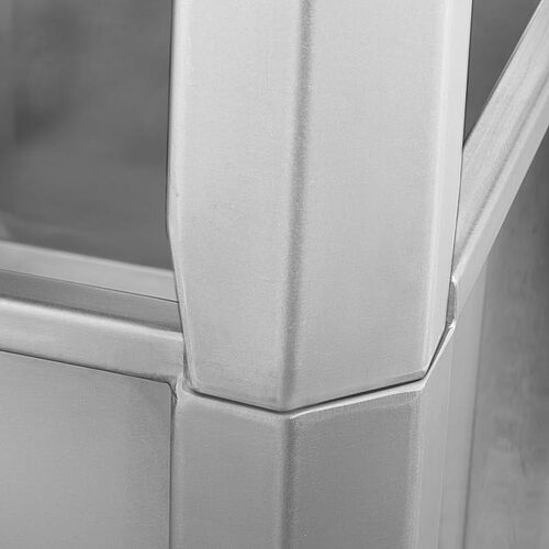 Stacking container Highline Type STB-H-OG F 490, detail: Hygienic stacking corners with stacking foot 