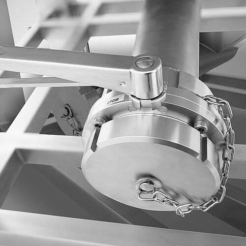 Stainless steel tomato purée bin Type TOMA-B 830, ID 16-64291, Detail butterfly falve DN 100 