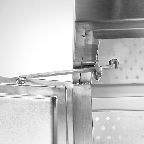 Ventilated storage cabinet Type ASD-SON 100-60, Detail: door bolt, unlocked at the top, ID: 20-63755 