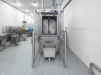 Cabin washing system Type KWA-200, front view loaded with 200 liter standard trolleys 