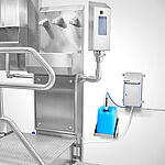 Detail: Face-Checkpoint mounted on the hygiene station